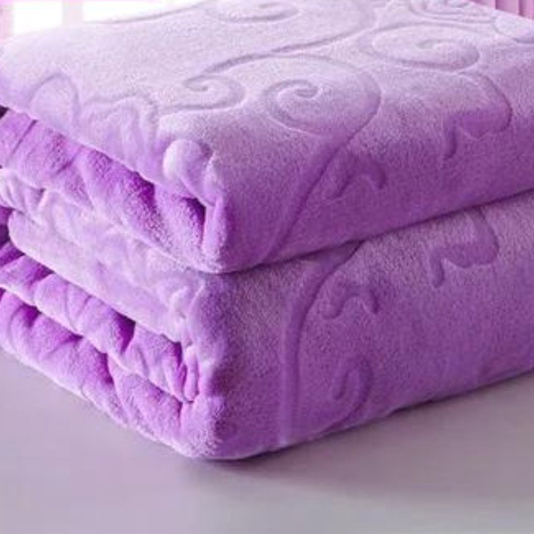 Cobertor de Veludo para Outono e Inverno - Aconchego e Estilo em Todas as Estações Cobertores006 camaconforto Solteiro Roxo 