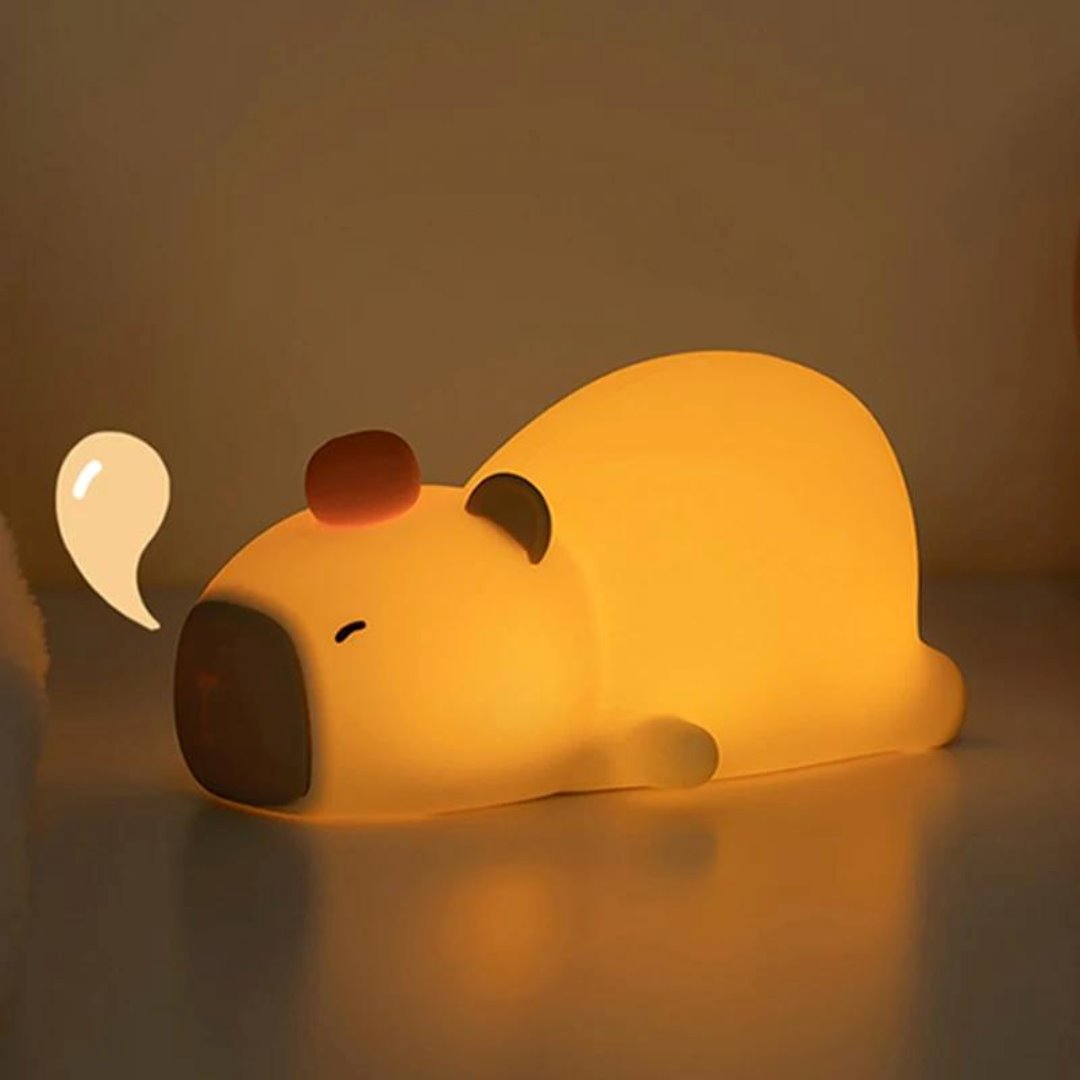 Luz Noturna LED Sensor de Toque USB Recarregável - Capivara Dormindo Iluminação015 Cama Conforto 