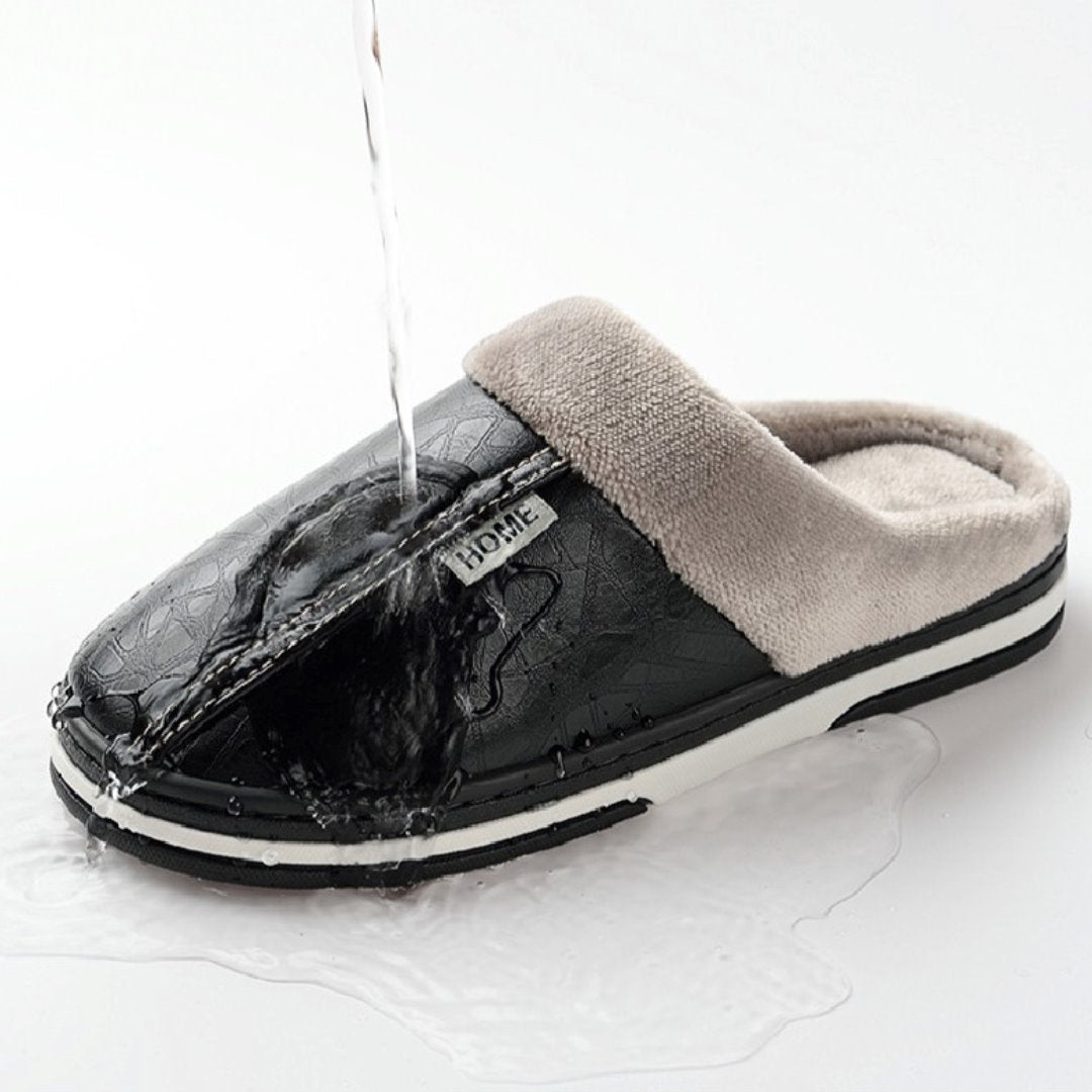 Pantufa Masculina Impermeável - Conforto e Estilo para o Inverno - Preta Banho056 Cama Conforto 